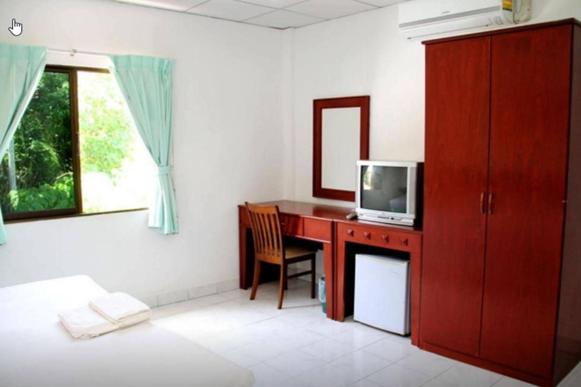 Welcome Inn Hotel @ Karon Beach. Single Room From Only 500 Baht Phuket Exterior foto