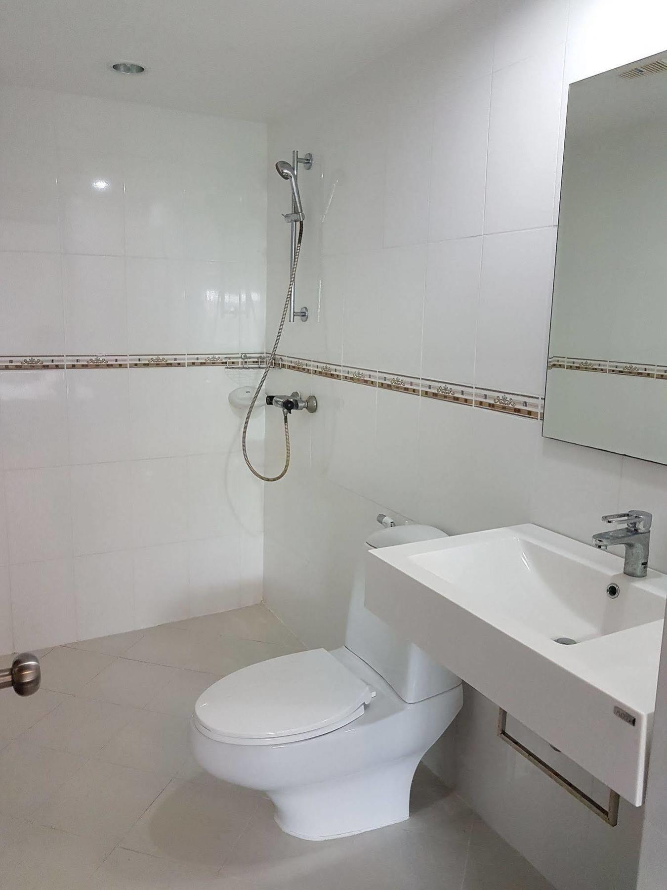 Welcome Inn Hotel @ Karon Beach. Single Room From Only 500 Baht Phuket Exterior foto